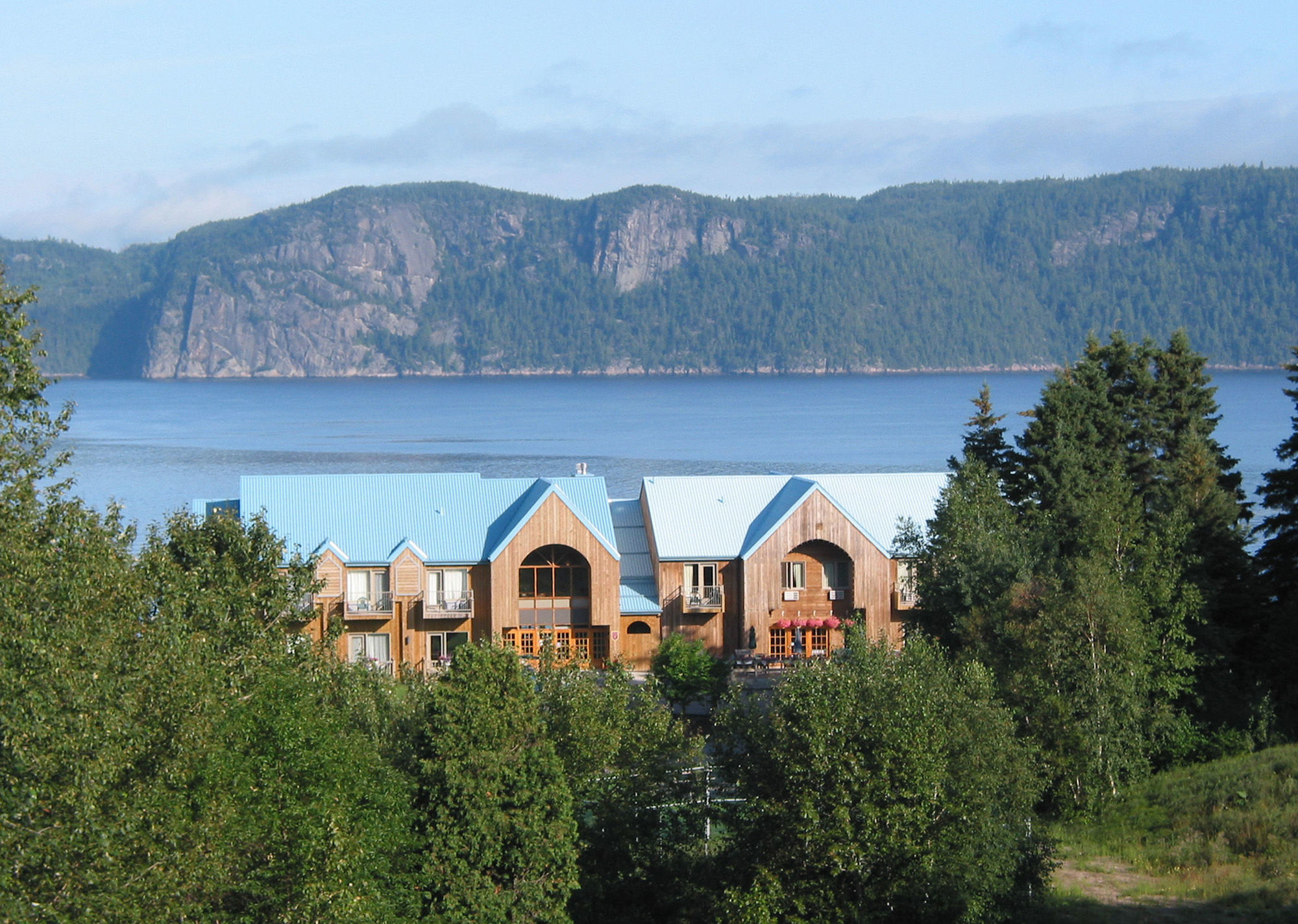 Auberge Des Battures Hotel La Baie Exterior photo