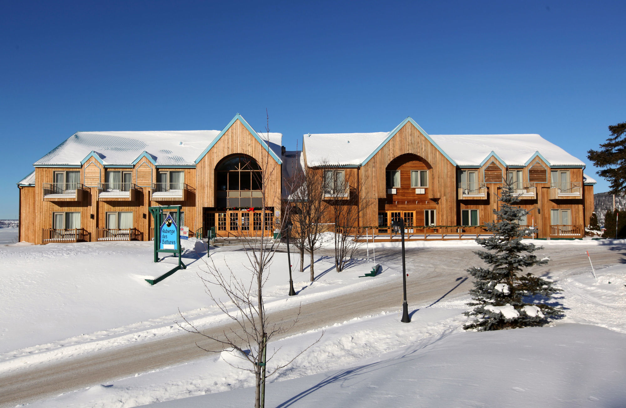 Auberge Des Battures Hotel La Baie Exterior photo